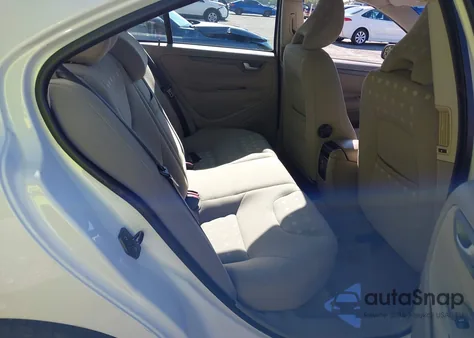 2005 Volvo S60 2.5T из США, поврежденный, VIN YV1RS592952461464